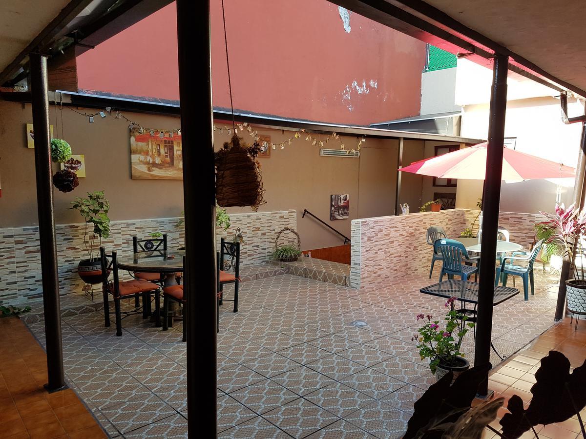 Hotel Nuevo Cupatitzio Uruapan  Экстерьер фото